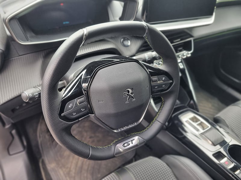 Peugeot 2008 GT EV PRS 2024 - Imagen 6 de 12