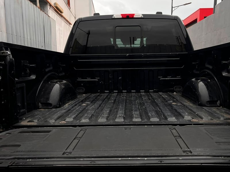 Ford F150 LARIAT LUXURY 4X4 5.0L AUT 2022 - Imagen 6 de 12