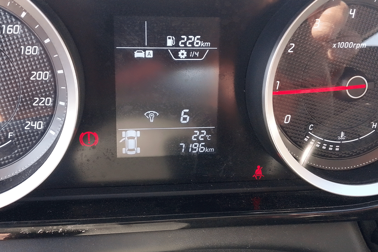 HYUNDAI ACCENT 1.5 2025 - Imagen 3 de 12