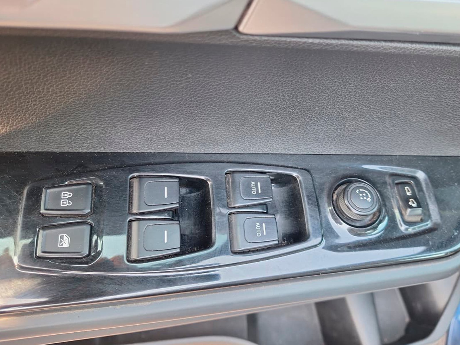 SsangYong TORRES 4X2 1.5 2024 - Foto 3 de 12