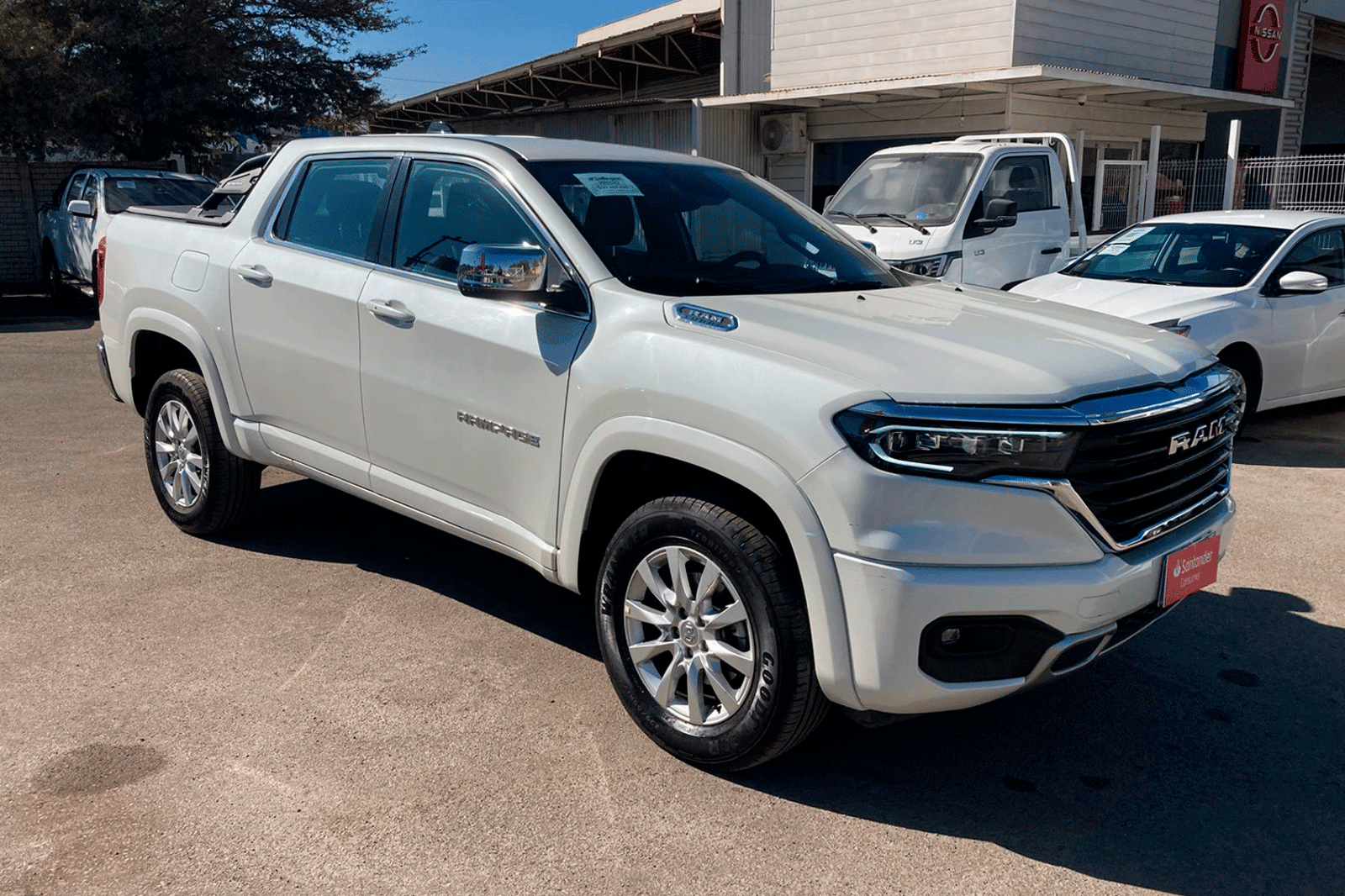 RAM RAMPAGE DS BIGHORN 4X4 2.0 AUT 2025 - Imagen 11 de 12