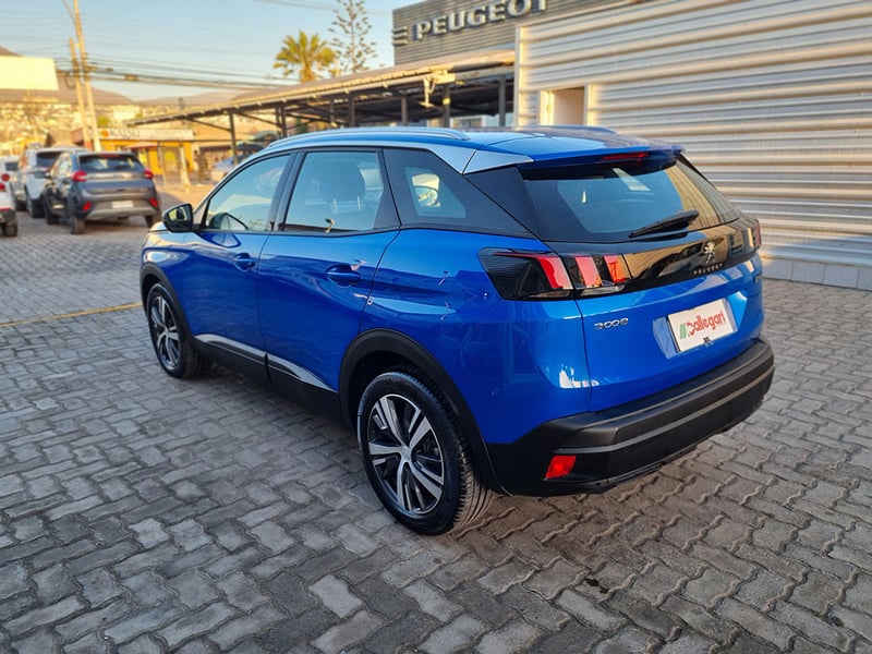 Peugeot NUEVO 3008 ACTIVE PACK PURETECH 130 2023 - Imagen 11 de 12