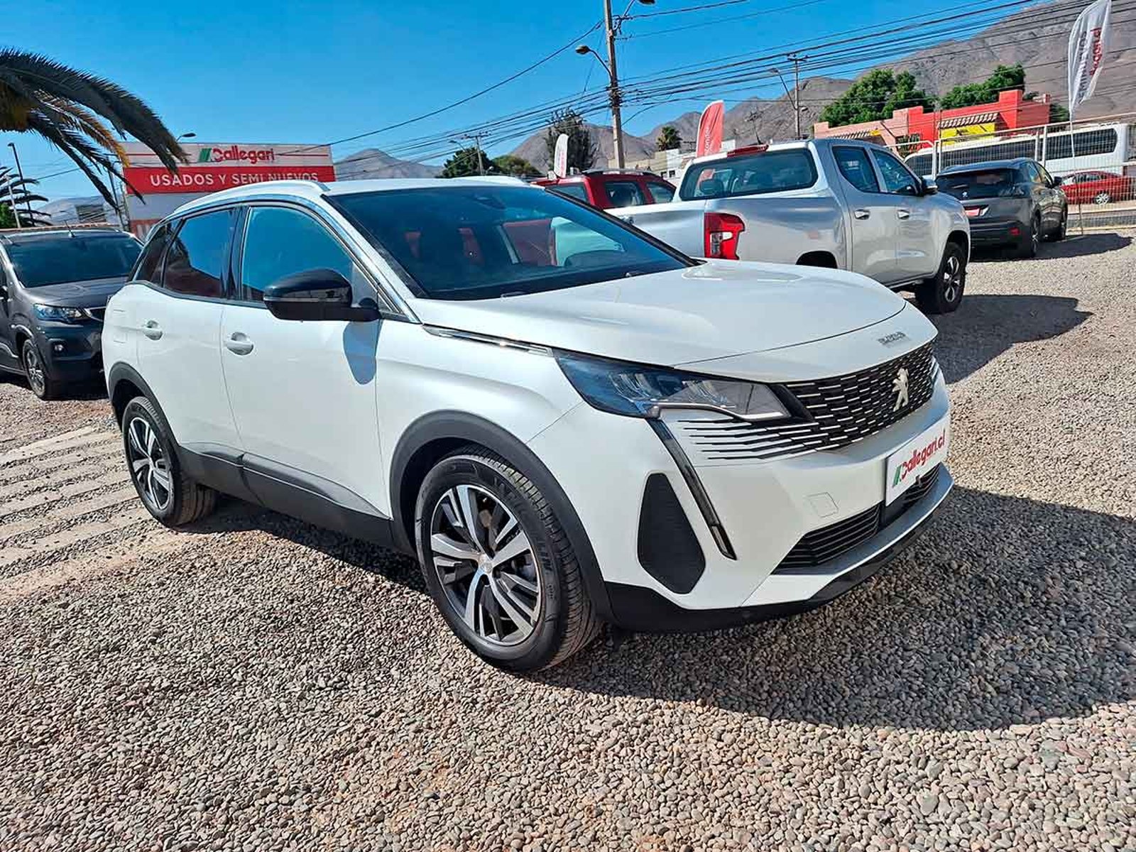 PEUGEOT Nuevo 3008 Active Pack Puretech 130 2025 - Imagen 9 de 11