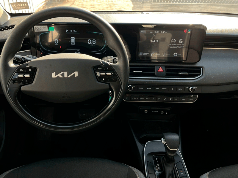 Kia K3 CROSS EX 1.6L 6AT 2026 - Imagen 3 de 12