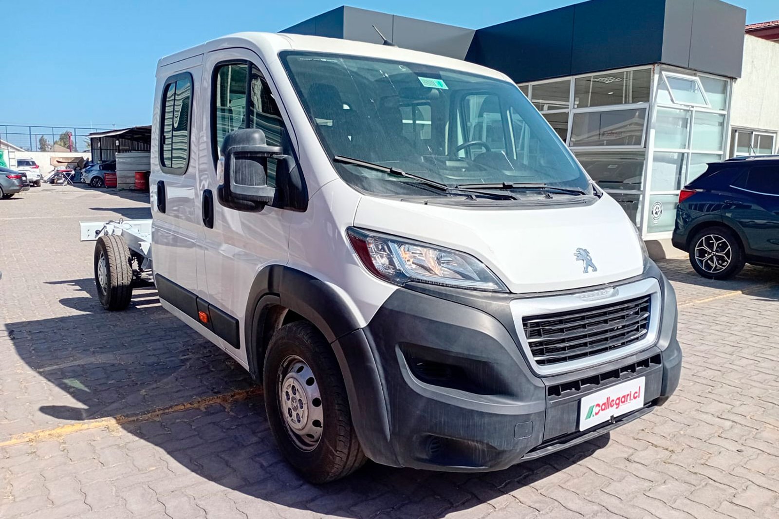 PEUGEOT BOXER L4 BLUEHDI 2.2 2024 - Imagen 8 de 11