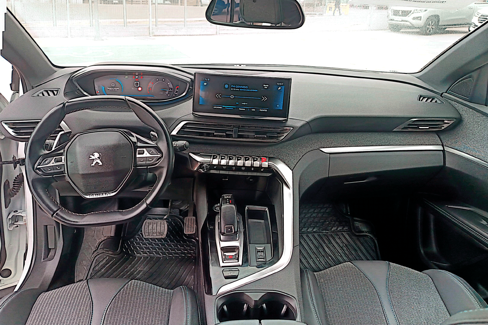 PEUGEOT 5008 BLUEHDI 130 1.5 AUT 2023 - Imagen 3 de 12