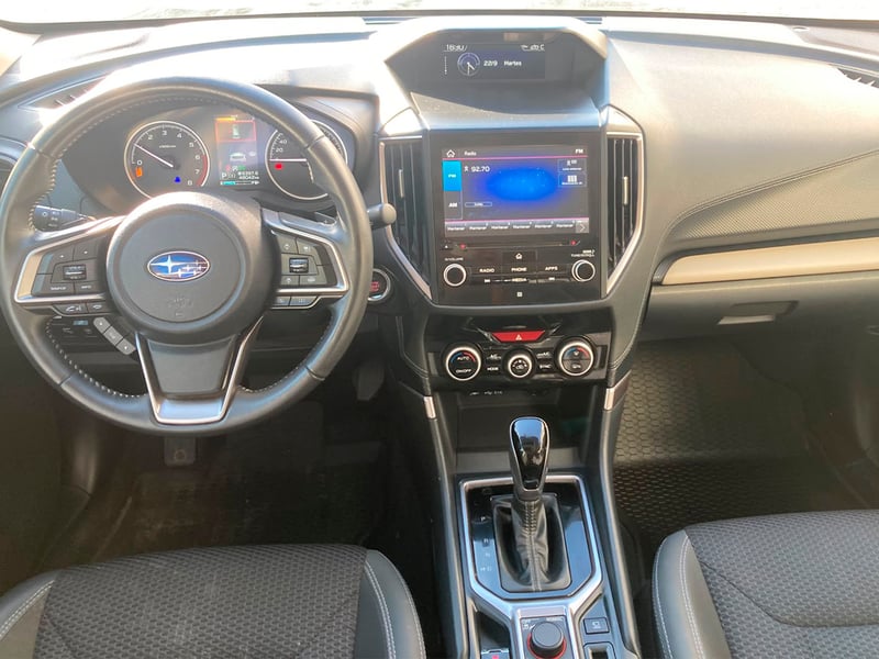 Subaru FORESTER 4X4 2.0 AT 2023 - Imagen 4 de 12