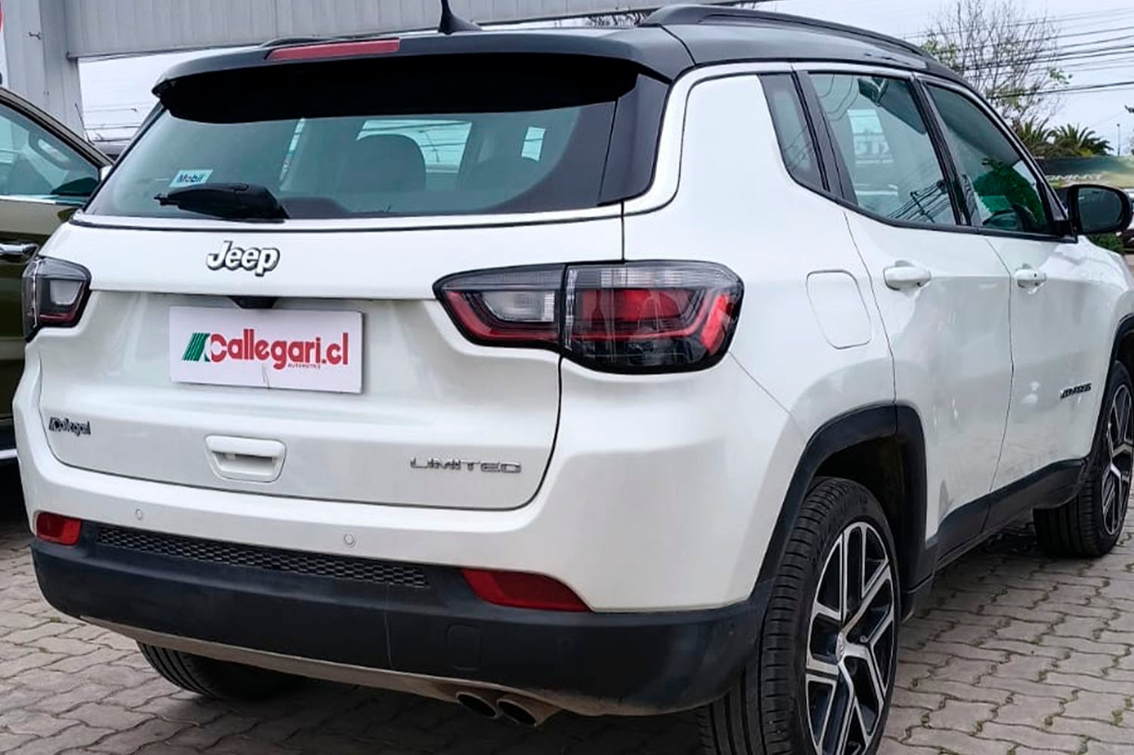 JEEP COMPASS LIMITED 4X2 1.3 AUT 2025 - Imagen 9 de 12