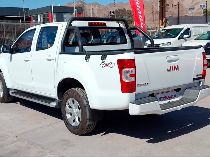 JIM REMAX CRDI DC 4X4 2.5 2026 - Imagen 9 de 12