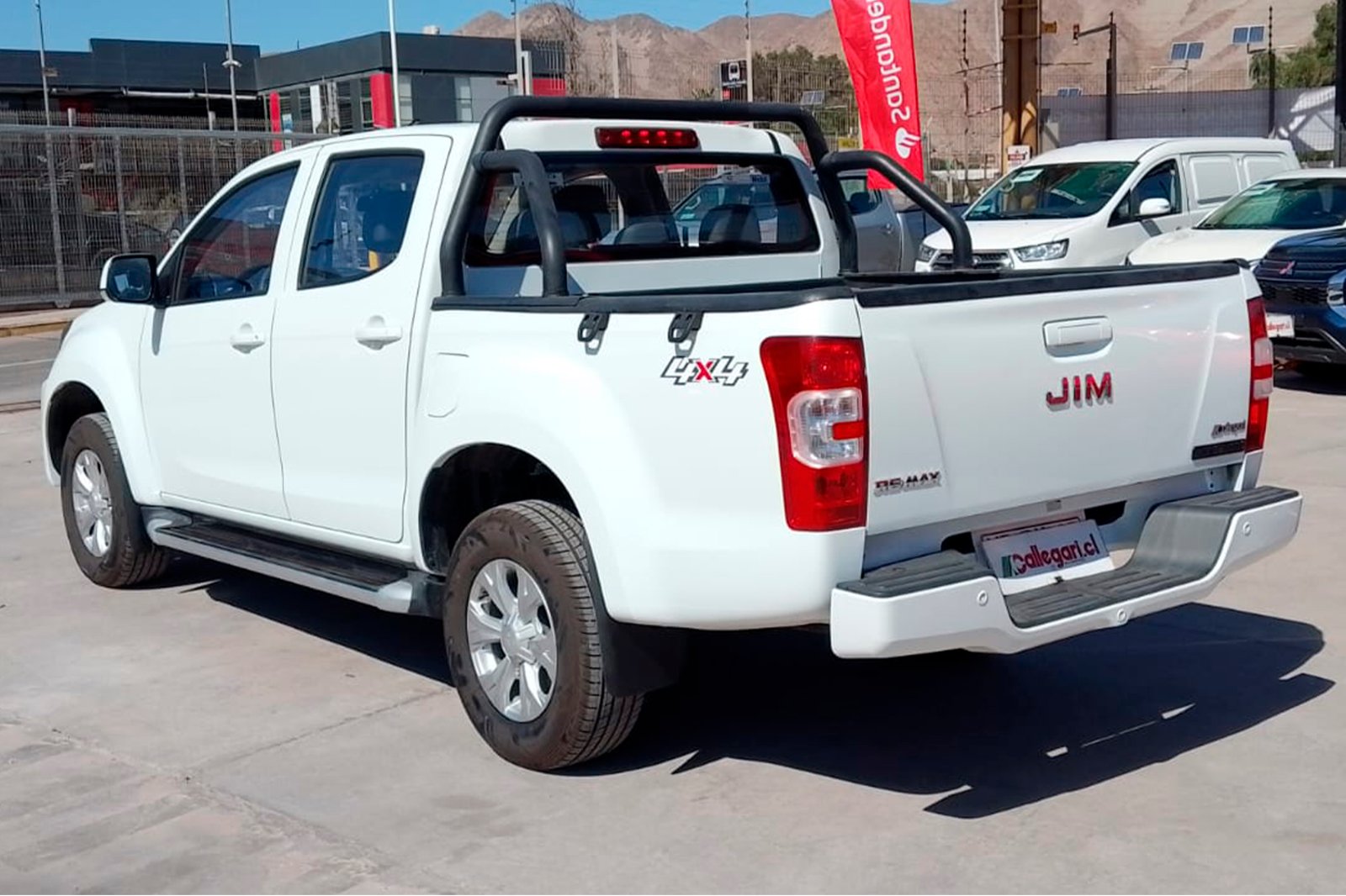 JIM REMAX CRDI DC 4X4 2.5 2026 - Imagen 9 de 12