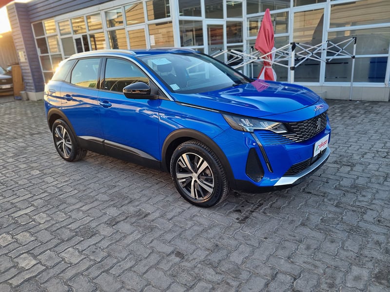 Peugeot NUEVO 3008 ACTIVE PACK PURETECH 130 2023 - Imagen 9 de 12