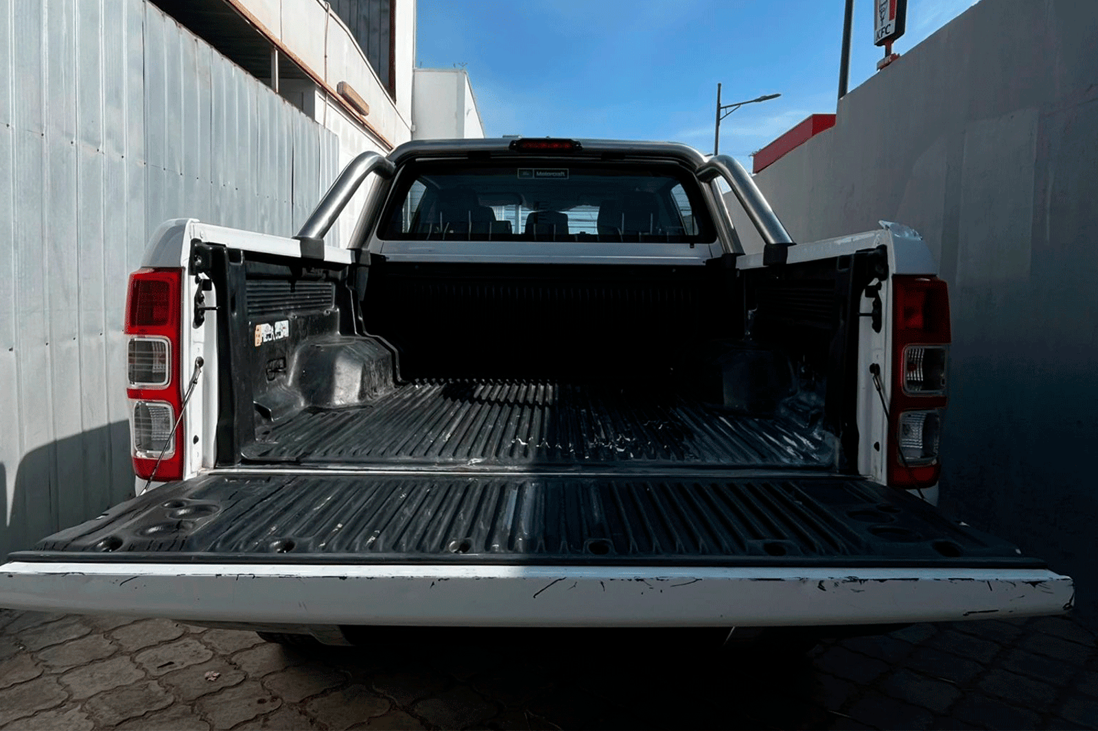 FORD RANGER XLT 2.5 2023 - Imagen 11 de 12