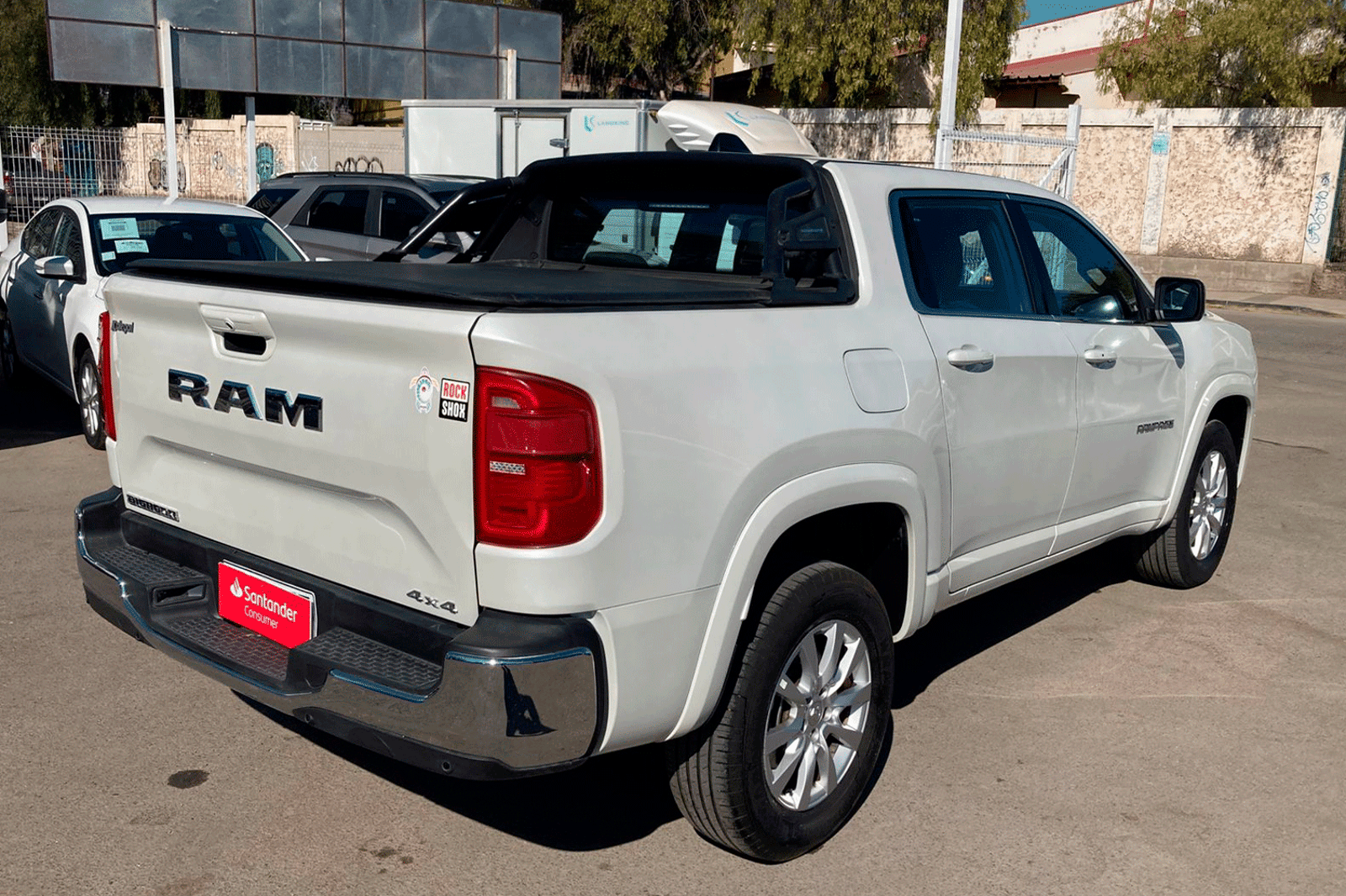 RAM RAMPAGE DS BIGHORN 4X4 2.0 AUT 2025 - Imagen 9 de 12