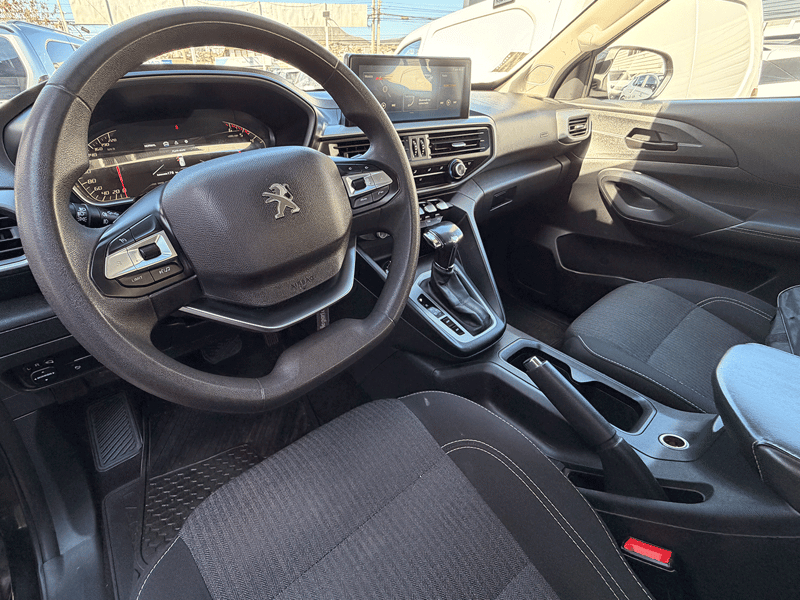 Peugeot Landtrek Active BlueHdi 180 4x4 AT 2024 - Imagen 3 de 12