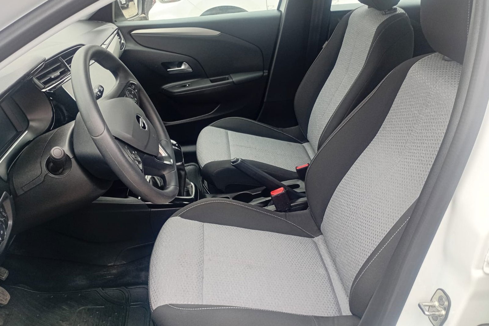 OPEL NEW CORSA MCA EDITION 1.2 MT5 2026 - Imagen 4 de 12