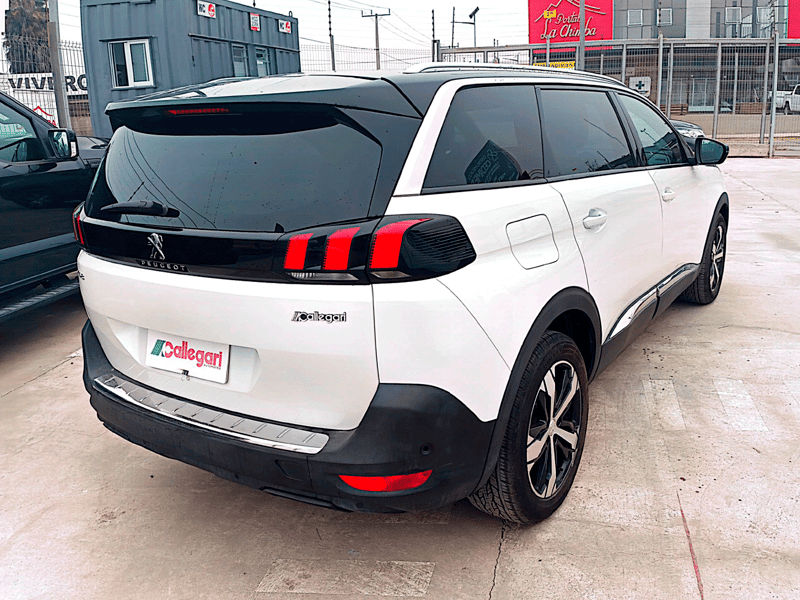 Peugeot 5008 BLUEHDI 130 1.5 AUT 2023 - Imagen 10 de 12