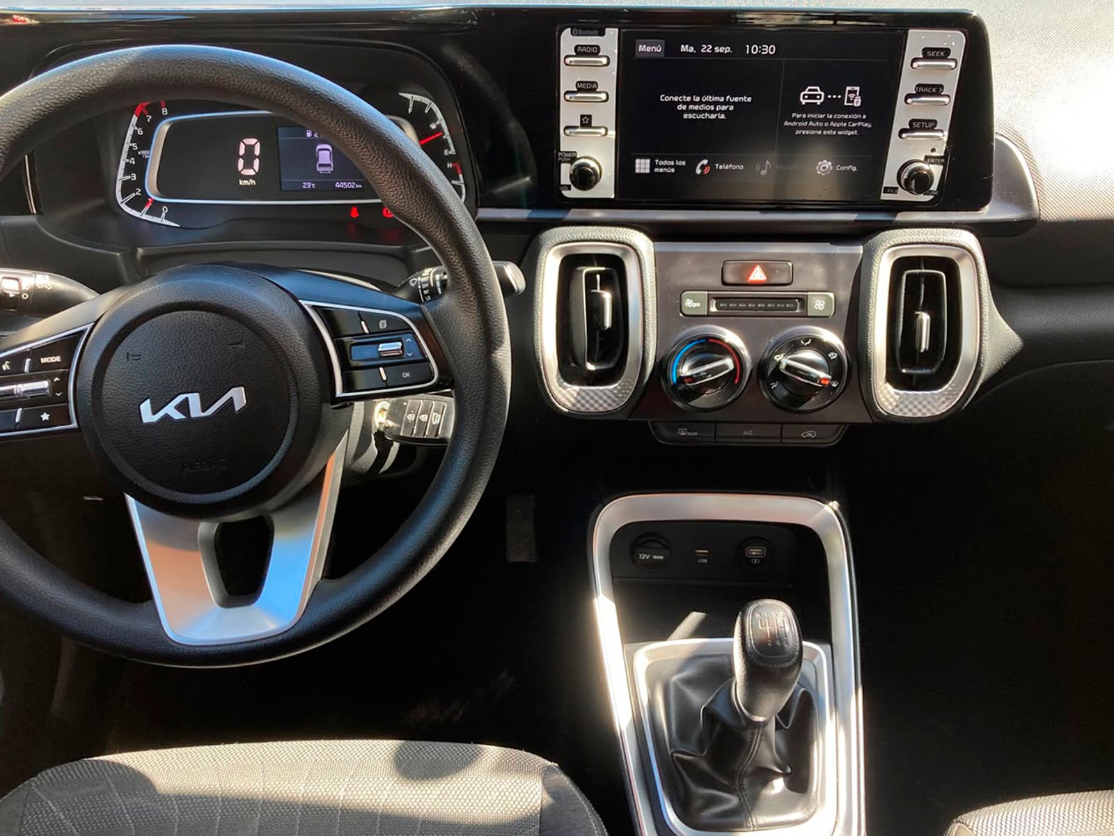 Kia SONET EX 1.5 2023 - Foto 5 de 12