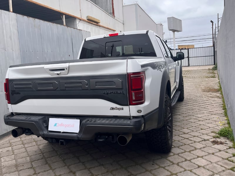 Ford F150 RAPTOR 4X4 3.5 AUT 2020 - Imagen 10 de 12