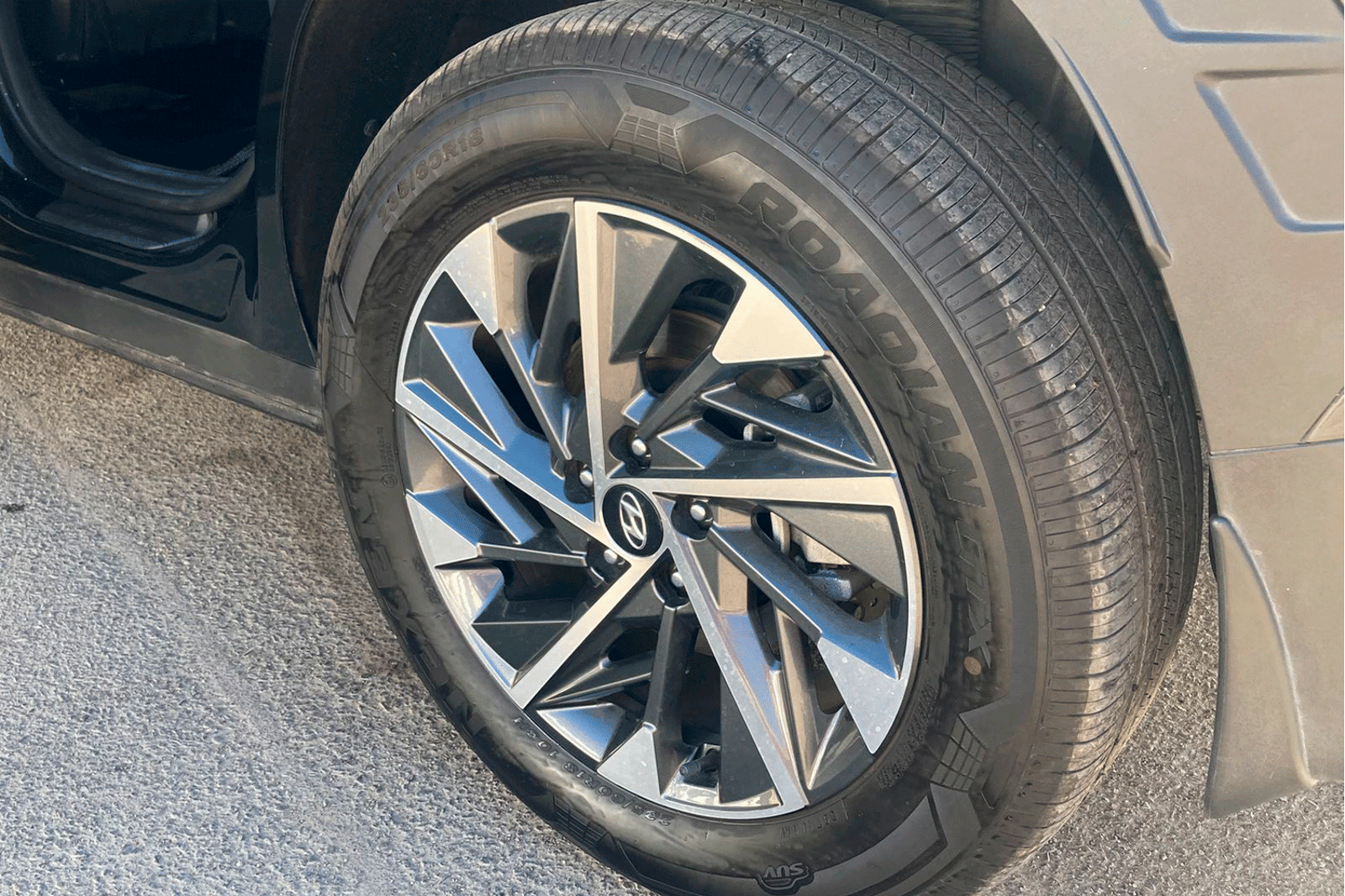 HYUNDAI TUCSON NX4 2.0 AUT 2024 - Imagen 11 de 12