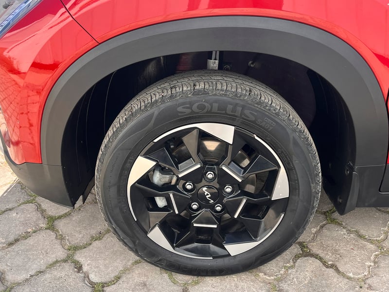 Kia SONET EX 4X2 MT 1.5 2025 - Imagen 11 de 12