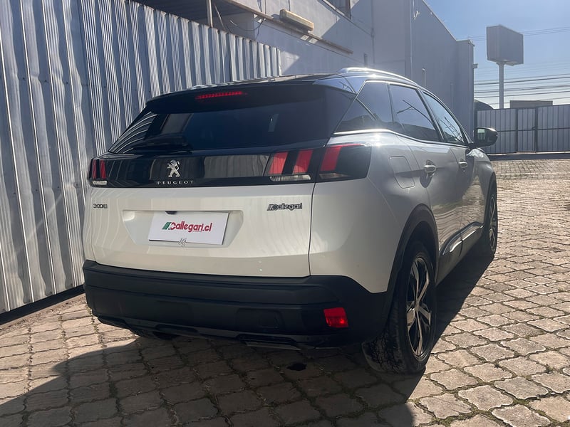 Peugeot 3008 THP 165HP 1.6 AUT 2023 - Imagen 11 de 12