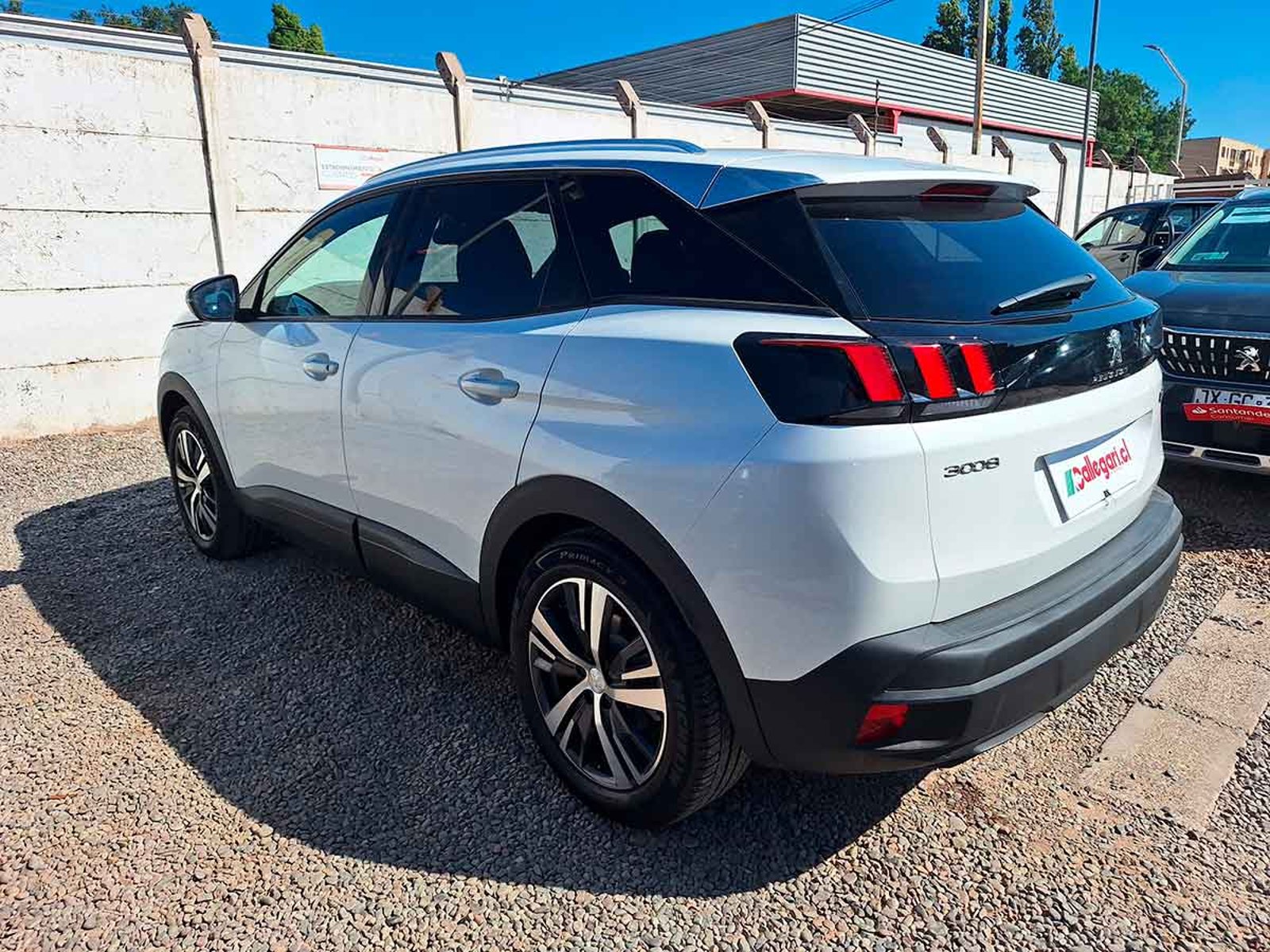 PEUGEOT Nuevo 3008 Active Pack Puretech 130 2025 - Imagen 11 de 11