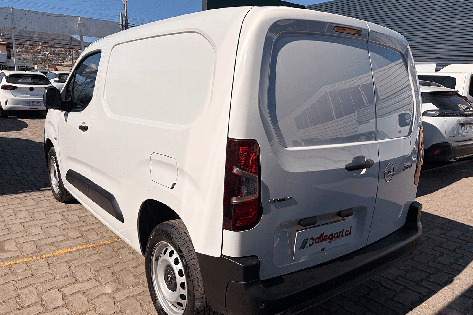 OPEL COMBO MCA 1.5 TD 2025 - Imagen 10 de 11