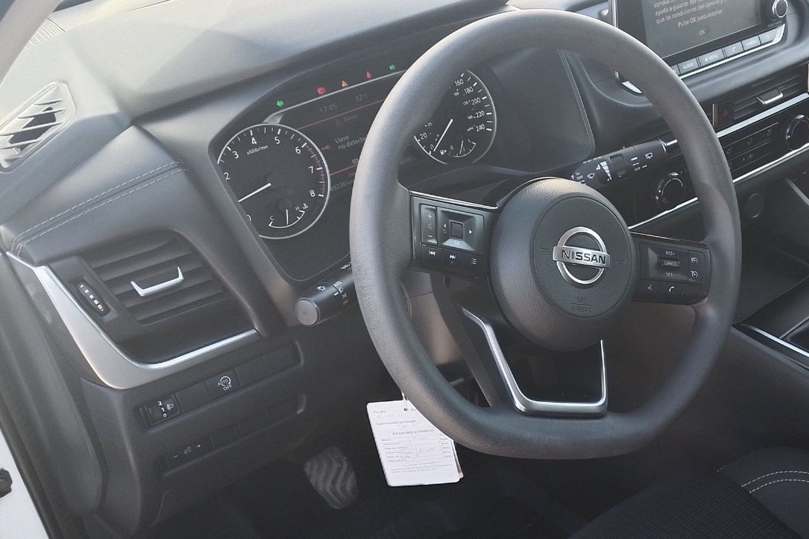 NISSAN QASHQAI TURBO 1.3 2023 - Imagen 5 de 11