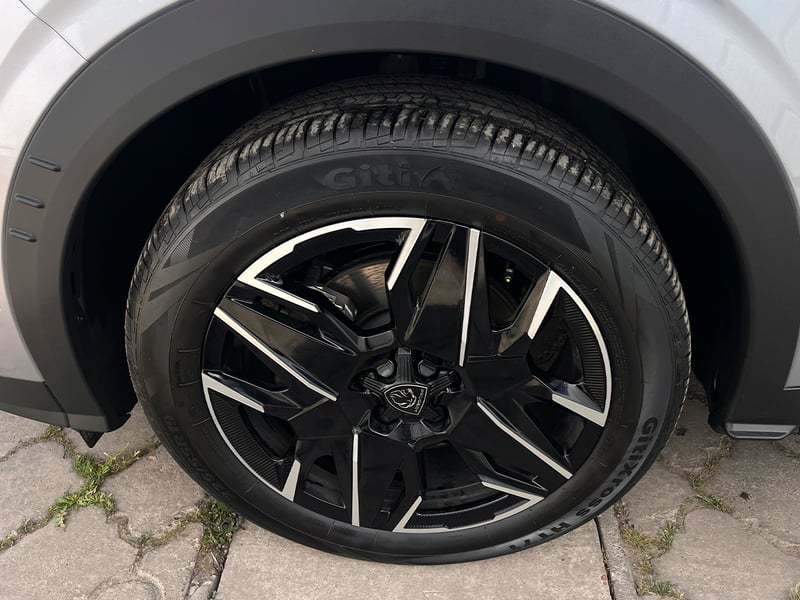Peugeot 5008 MHEV 1.2 AUT 2026 - Imagen 11 de 12