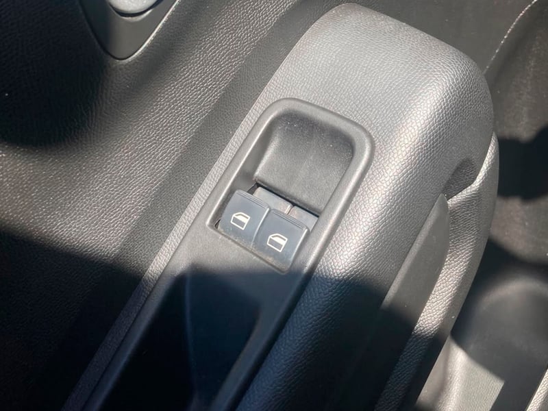 Citroën C3 PURETECH 4X2 1.2 2024 - Imagen 4 de 12
