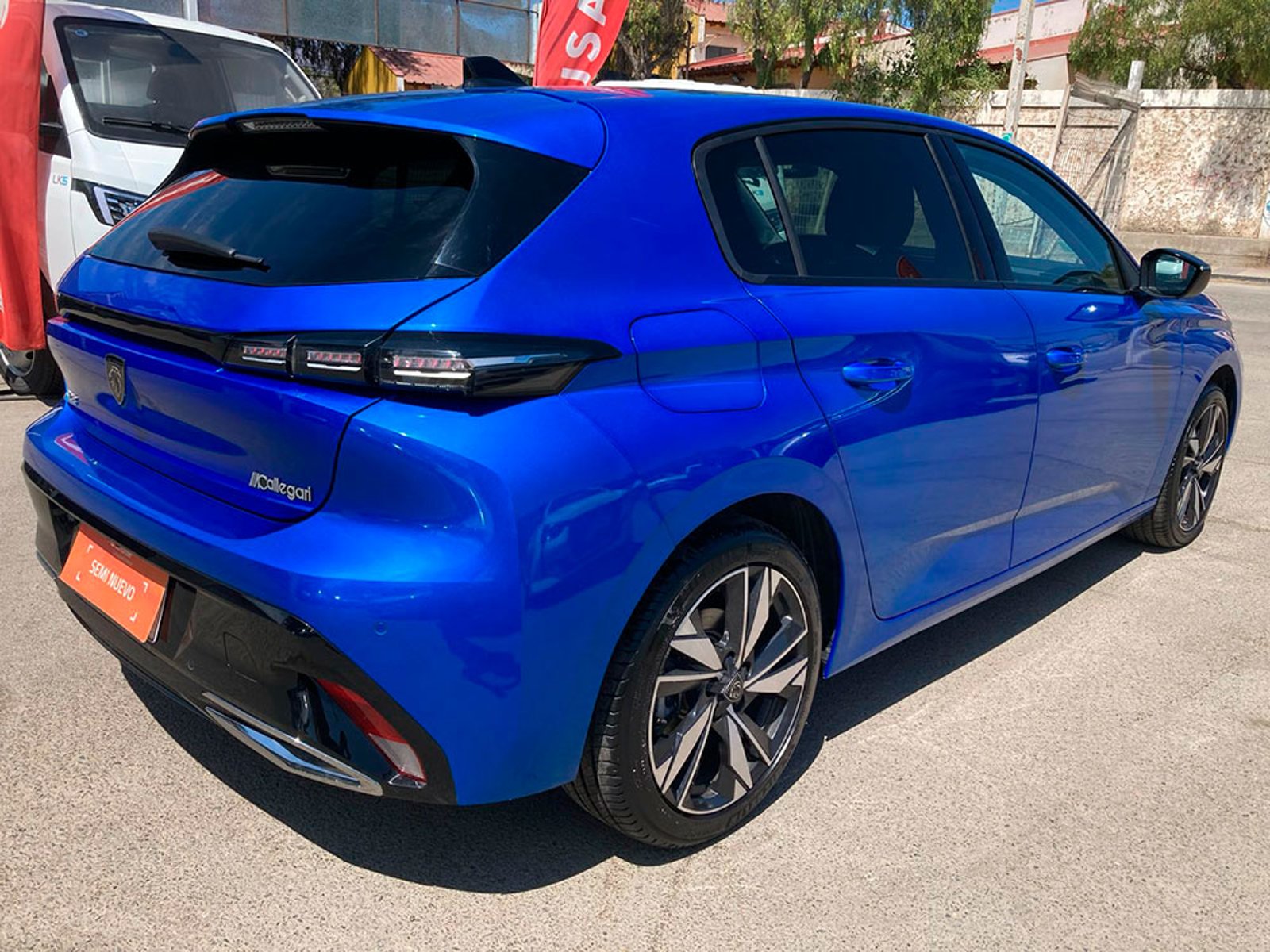 PEUGEOT 308 Allure Puretech 130 2025 - Imagen 9 de 12