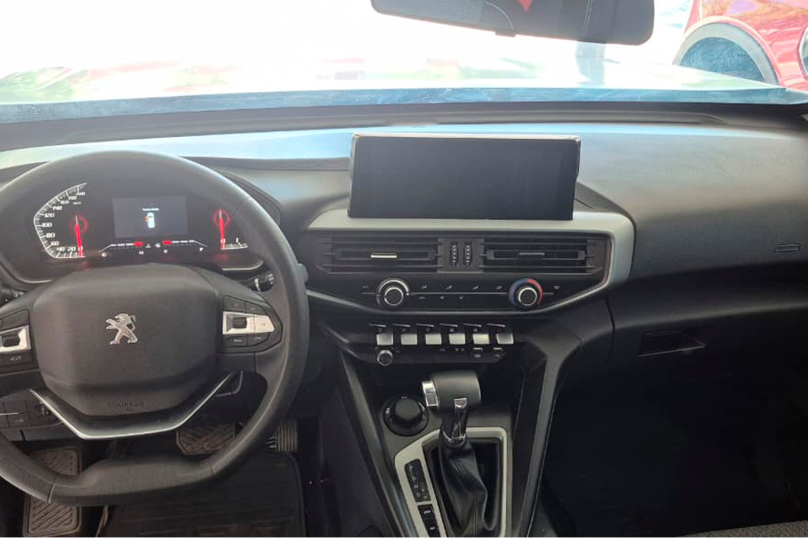 PEUGEOT LANDTREK BLUEHDI 4X4 2.2 AUT 2025 - Imagen 3 de 10