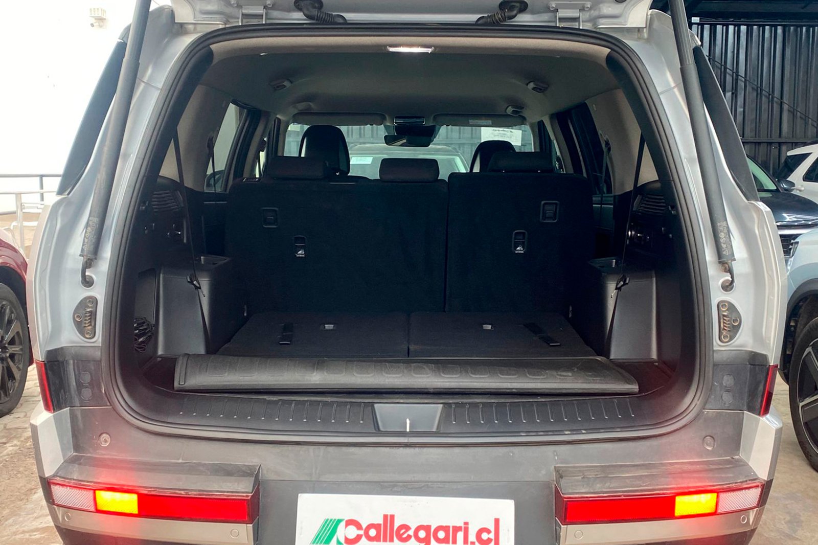 HYUNDAI SANTA FE MX5 GDI 4X4 2.5 AUT 2025 - Imagen 11 de 12