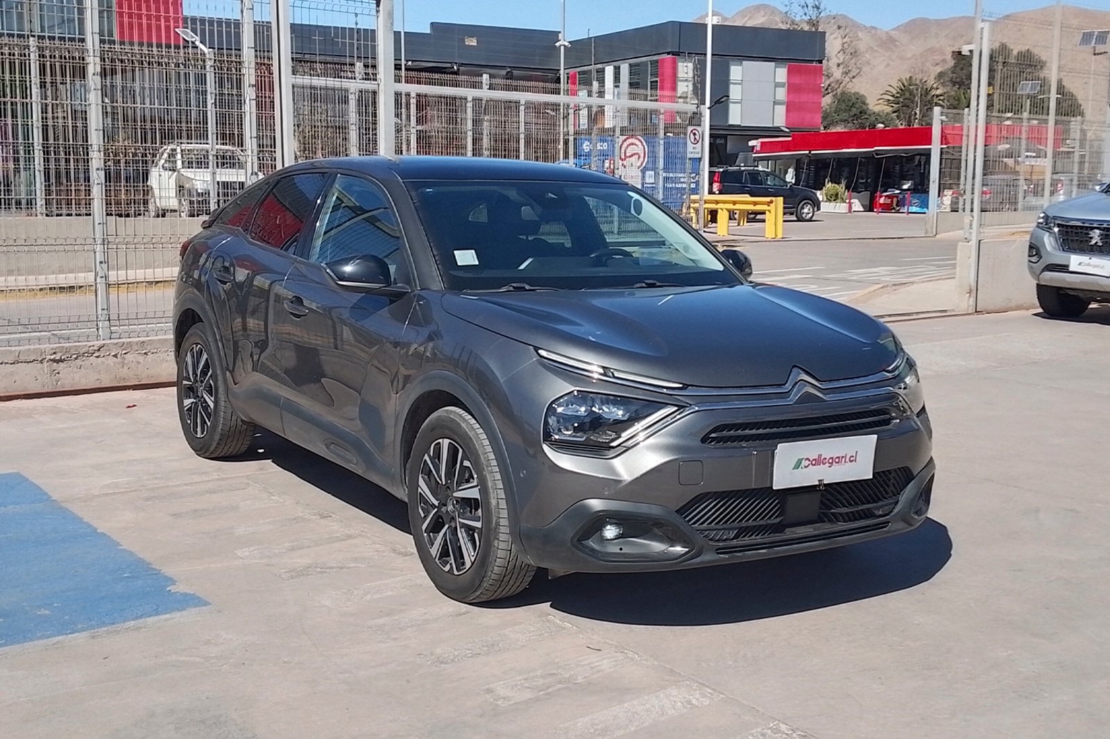 Citroën C4 1.2 AT 2023 - Imagen 9 de 12