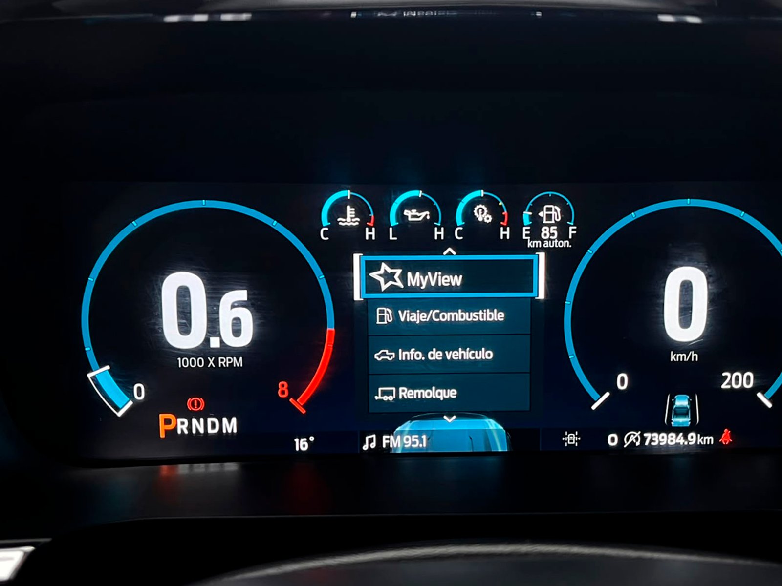 Ford F150 LARIAT LUXURY 4X4 5.0L AUT 2022 - Foto 5 de 12