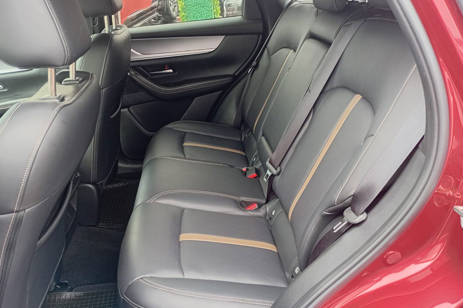 MAZDA CX60 PREMIUM SPORT 4X4 3.3 AUT 2025 - Imagen 4 de 12