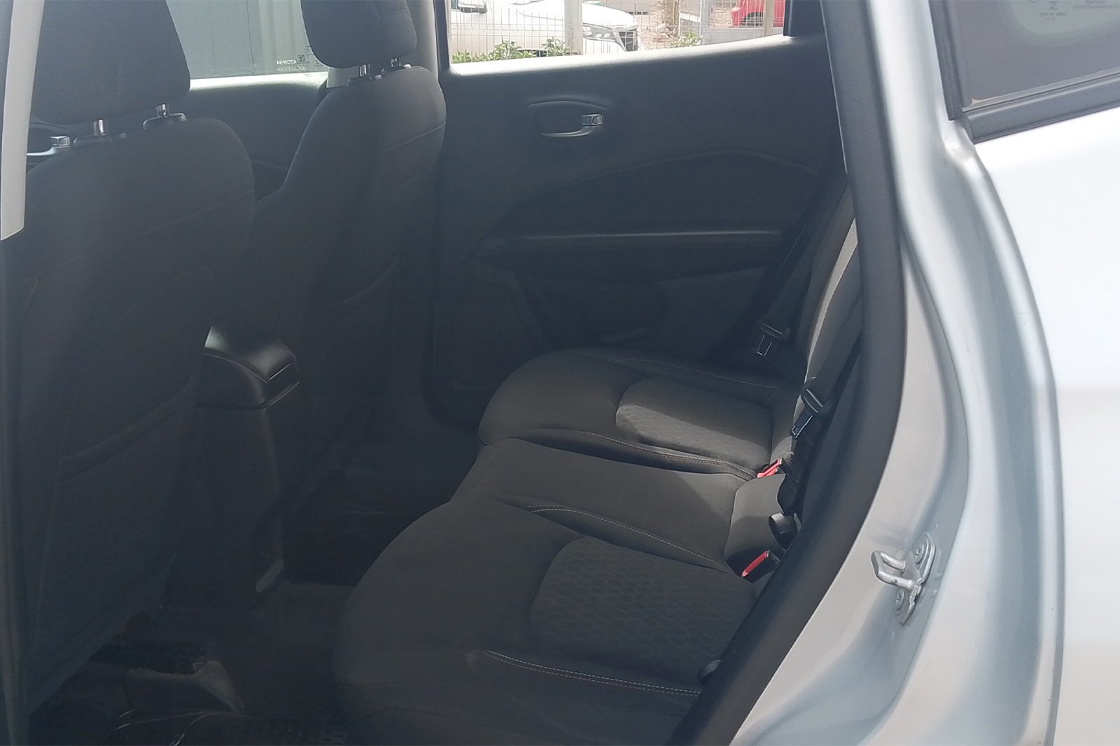 Jeep ALL NEW COMPASS SPORT LX 2.4 2019 - Imagen 7 de 12
