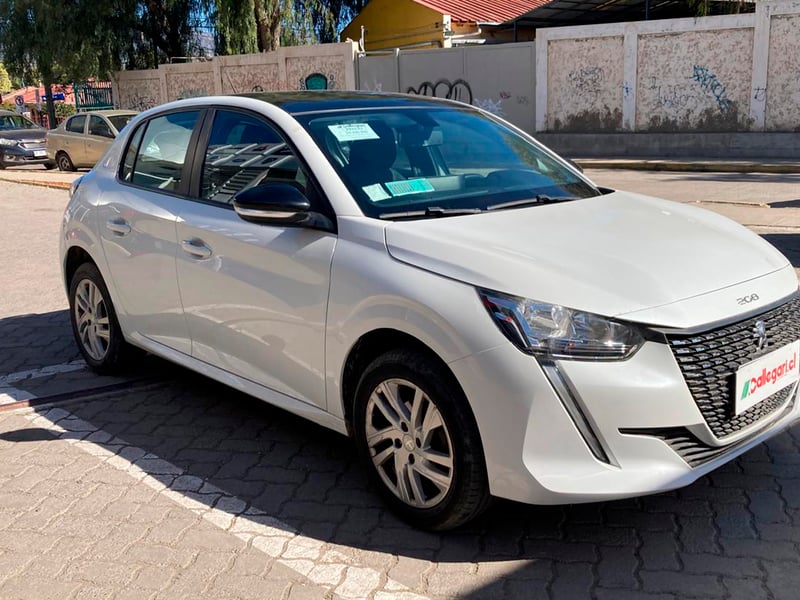 Peugeot 208 STYLE PURETECH 75 1.2 2024 - Imagen 11 de 12