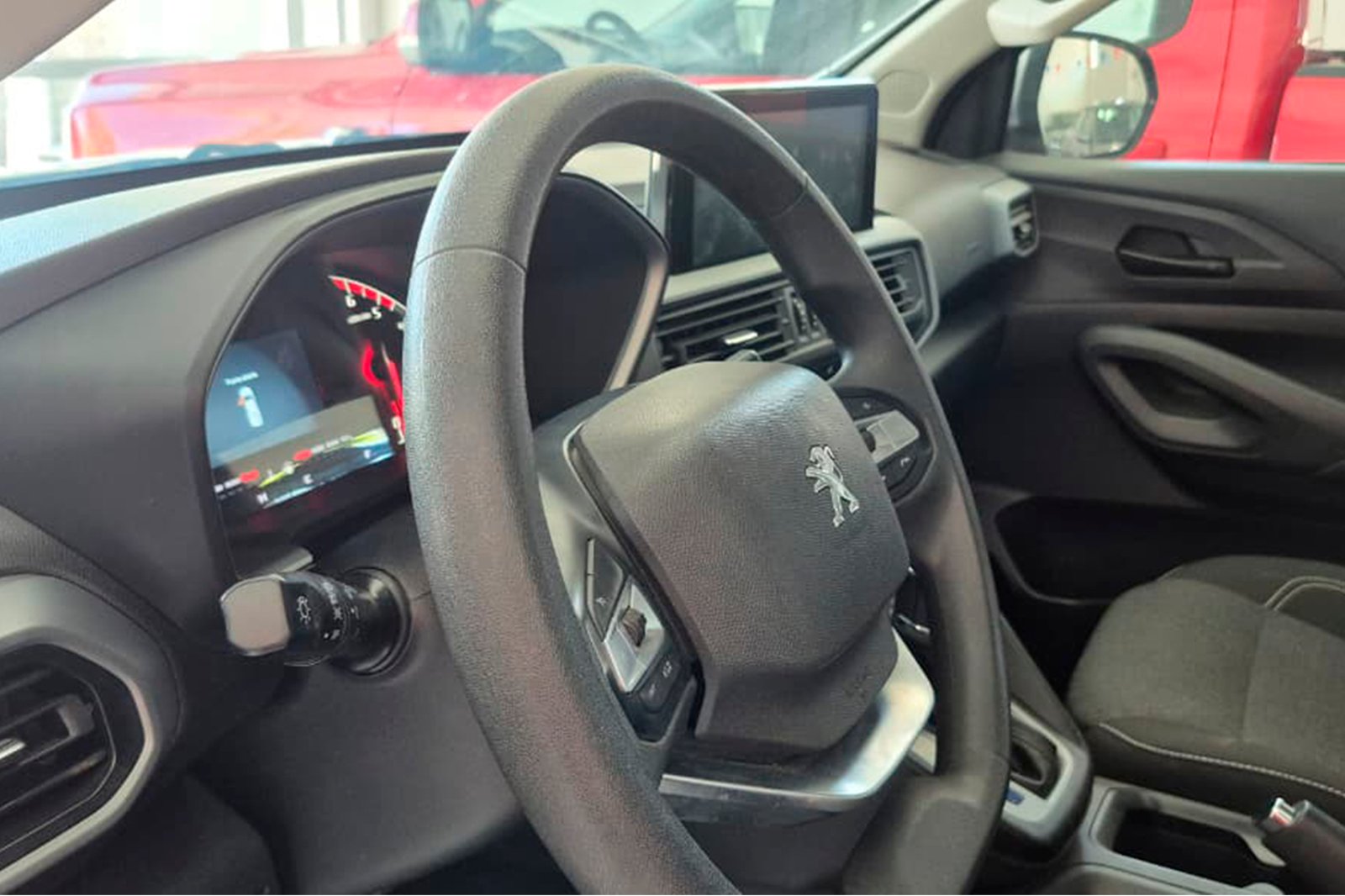 PEUGEOT LANDTREK BLUEHDI 4X4 2.2 AUT 2025 - Imagen 6 de 10