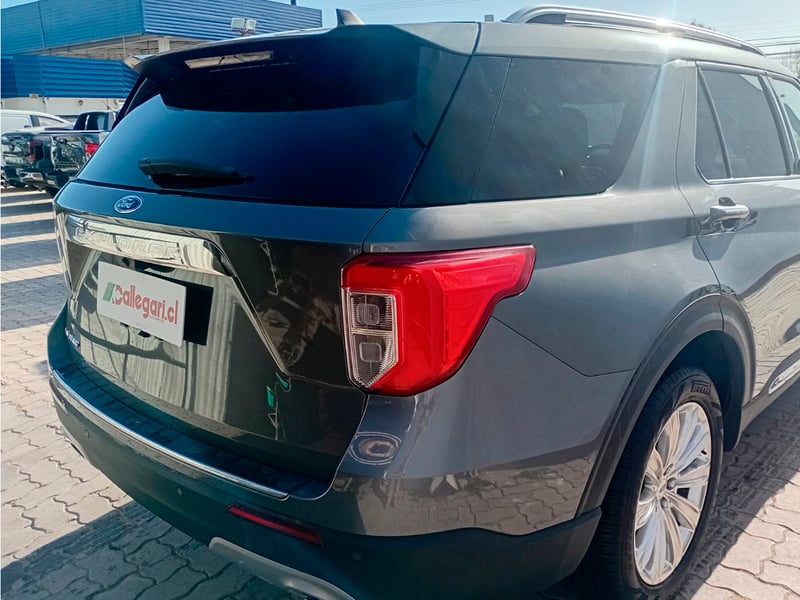 Ford EXPLORER 2WD 2.3 AUT 2024 - Imagen 9 de 12