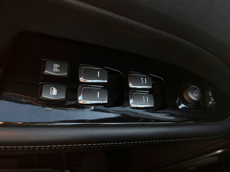 SsangYong NEW REXTON LX 4X4 2.0 AUT 2023 - Imagen 4 de 12
