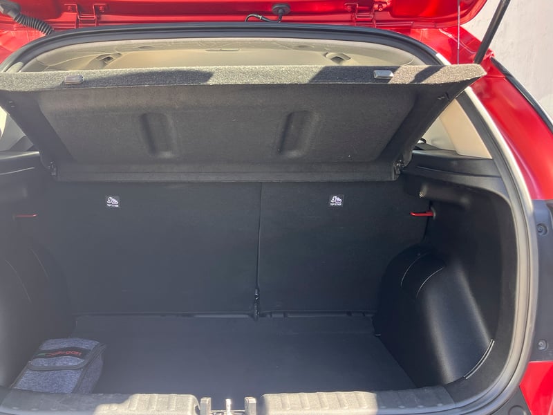 Kia SONET EX 4X2 MT 1.5 2025 - Imagen 12 de 12