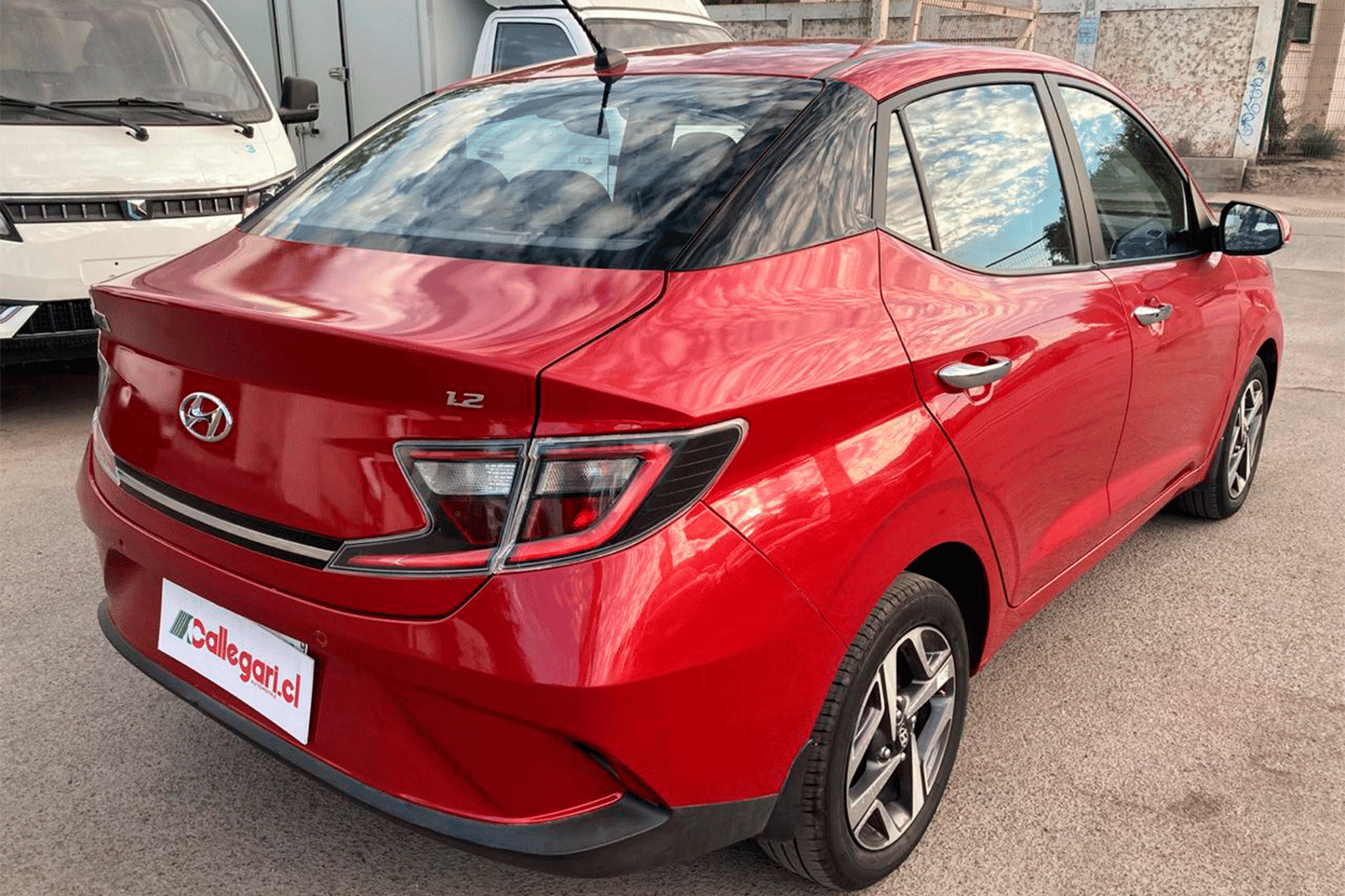 HYUNDAI GRAND I10 SDN 1.2 2023 - Imagen 9 de 12