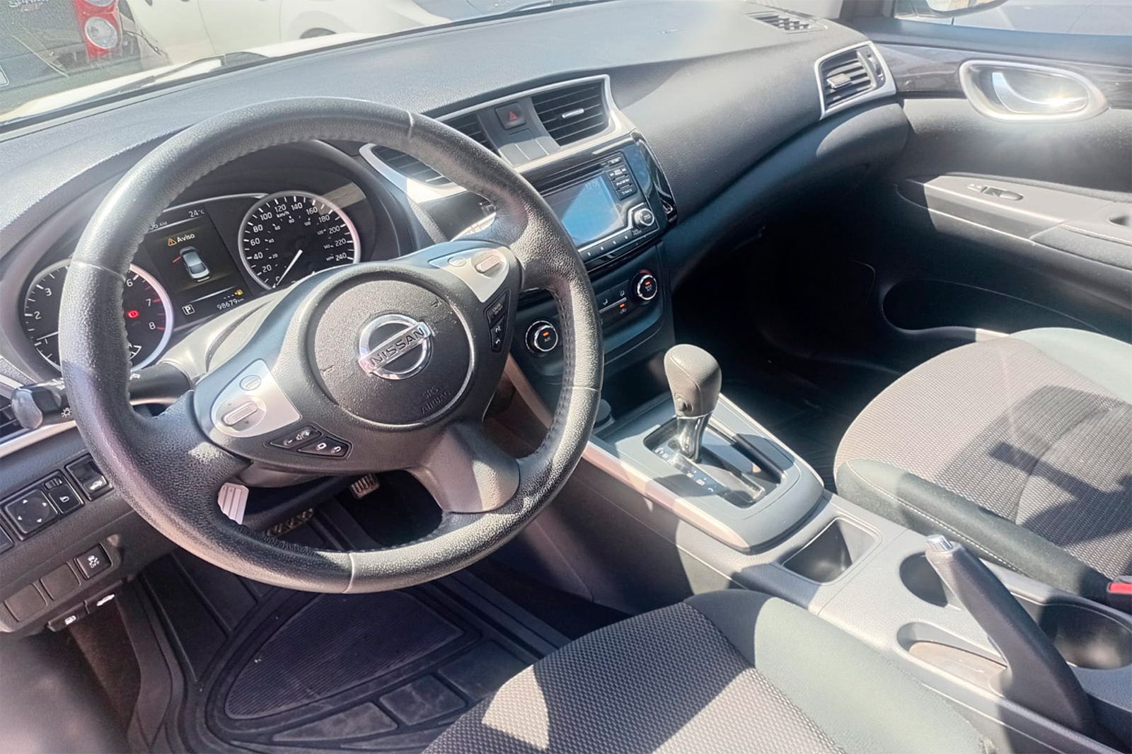 NISSAN SENTRA 1.8 AT 2020 - Imagen 5 de 12