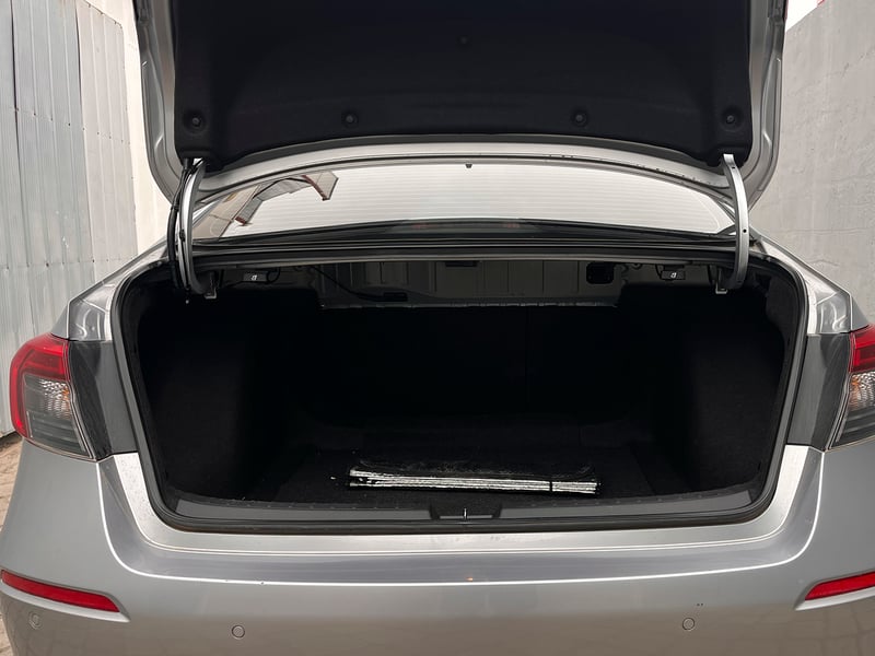 Honda CIVIC TOURING 1.5 AUT 2024 - Imagen 8 de 12
