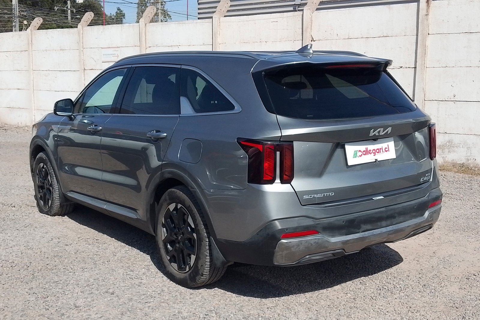 KIA MOTORS SORENTO 8DCT 4WD 2.2 AUT 2024 - Imagen 10 de 11