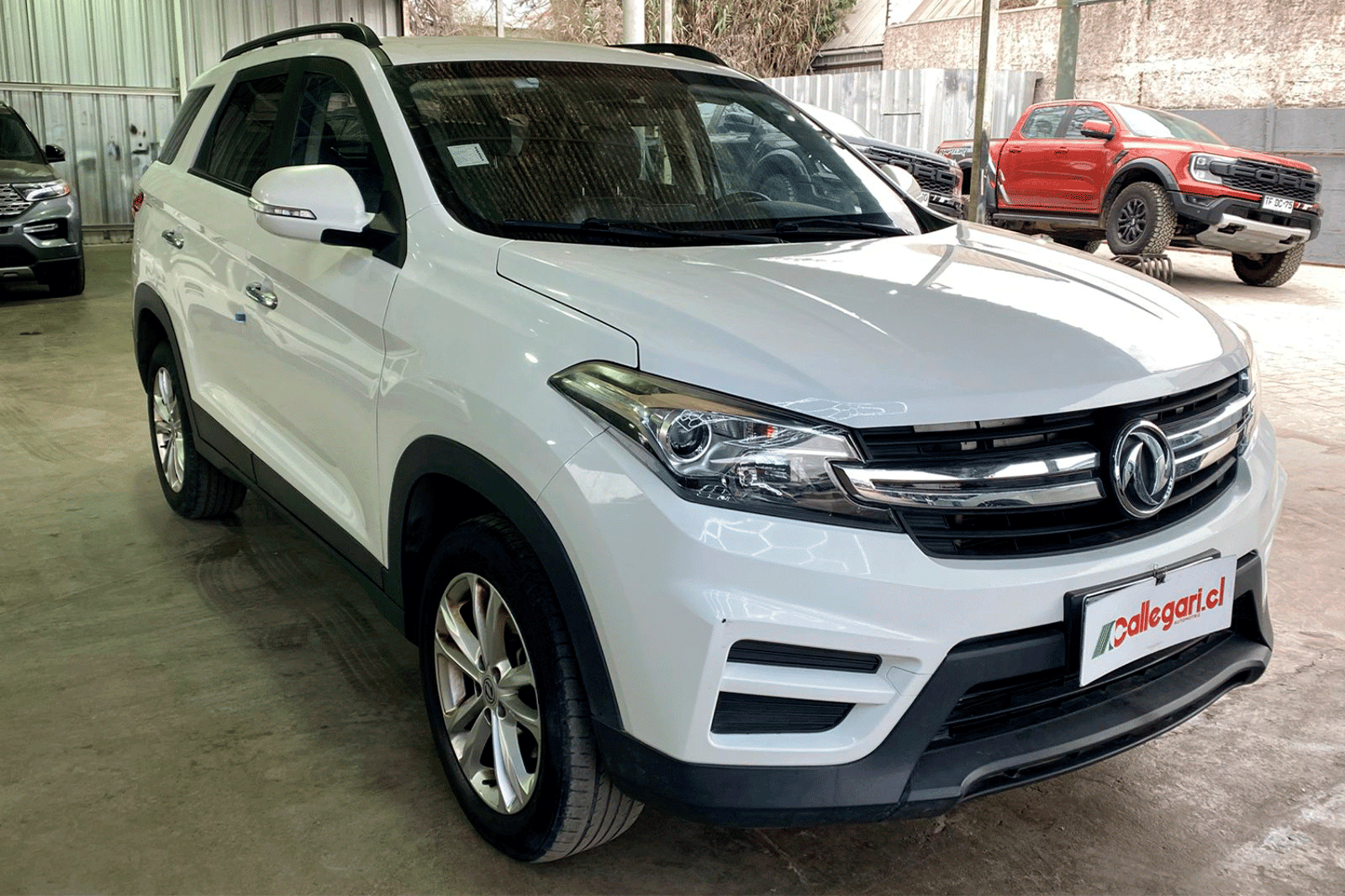 DFSK SUV 560 OTTO 1.8 2023 - Imagen 9 de 12