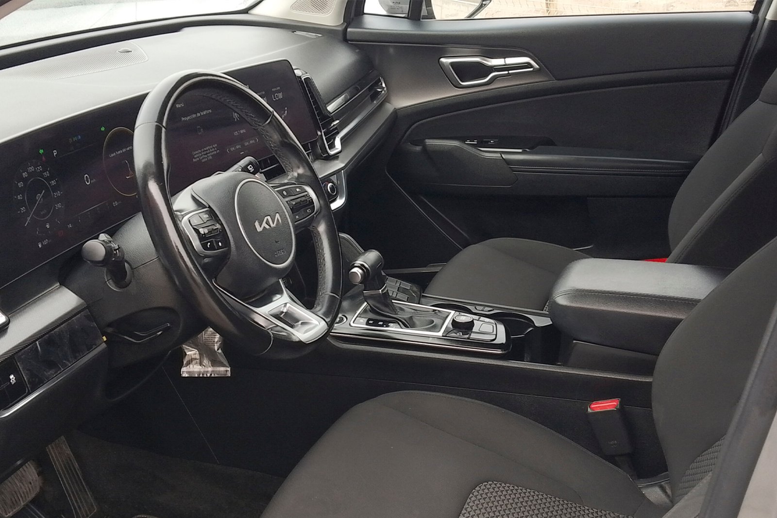 KIA MOTORS SPORTAGE EX 2.0 AUT 2023 - Imagen 7 de 12