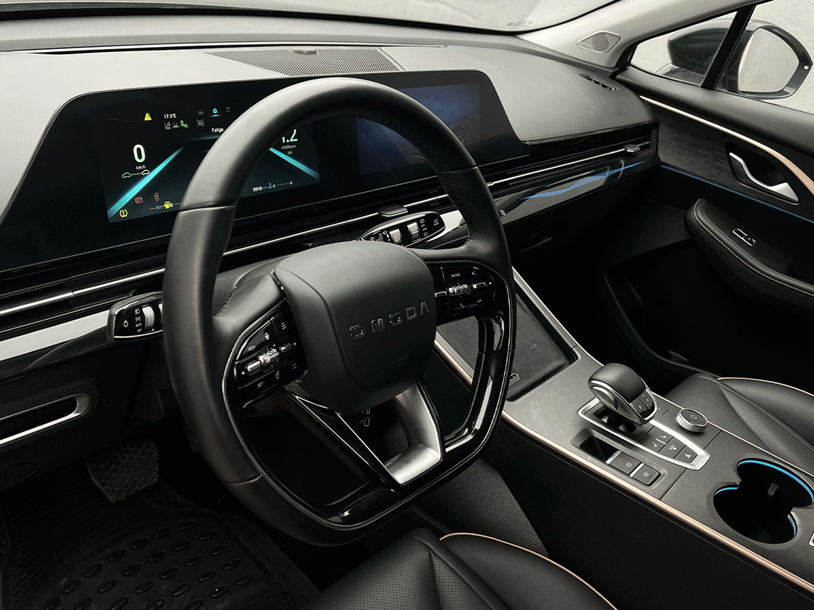 OMODA C5 1.5T CVT LUXURY 2025 - Foto 5 de 12
