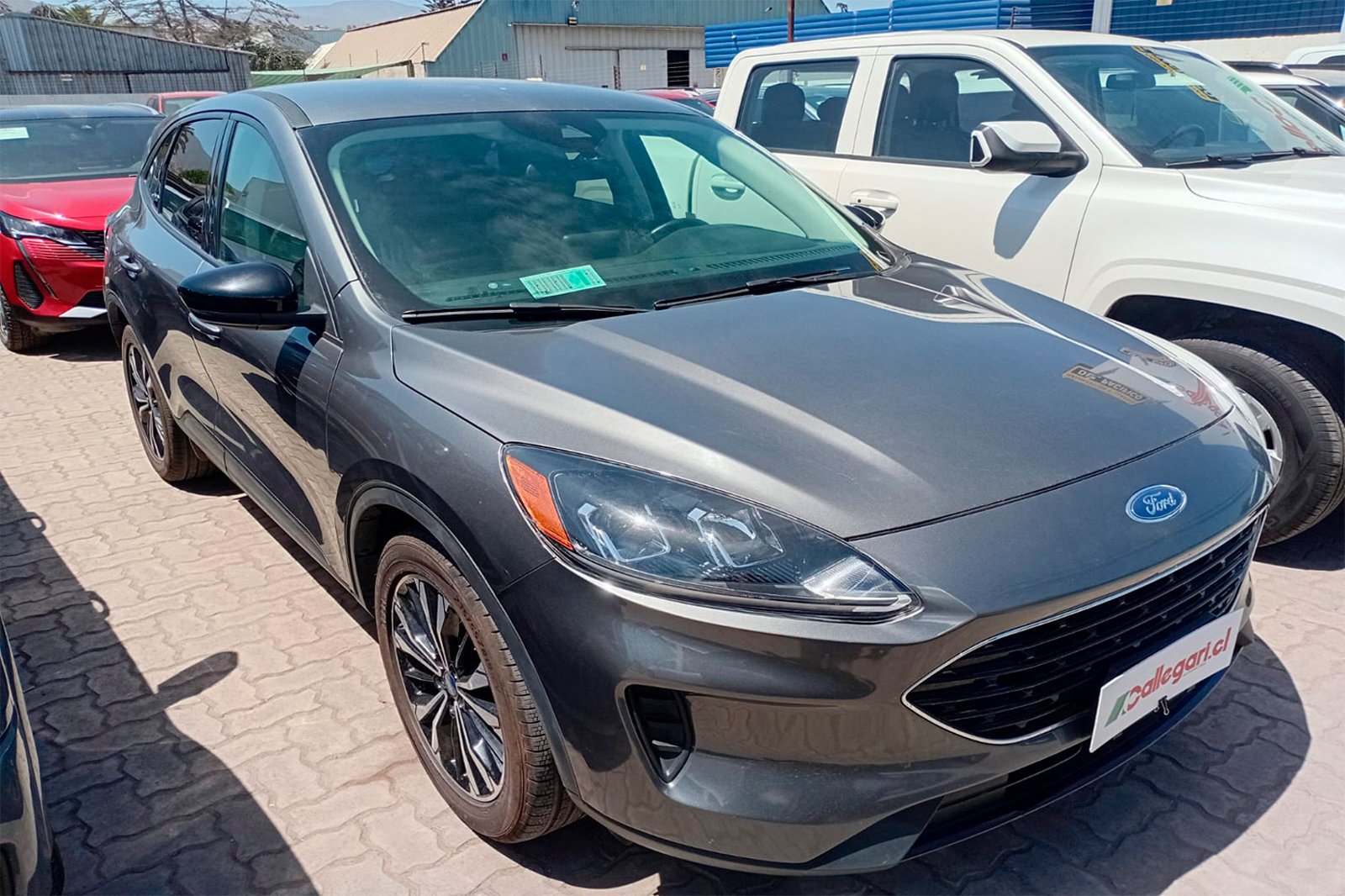 FORD ESCAPE FHEV 2.5 AUT 2023 - Imagen 8 de 11